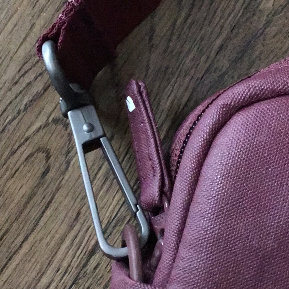 Euc Incase Unique Plum Color Computer Case - image 7